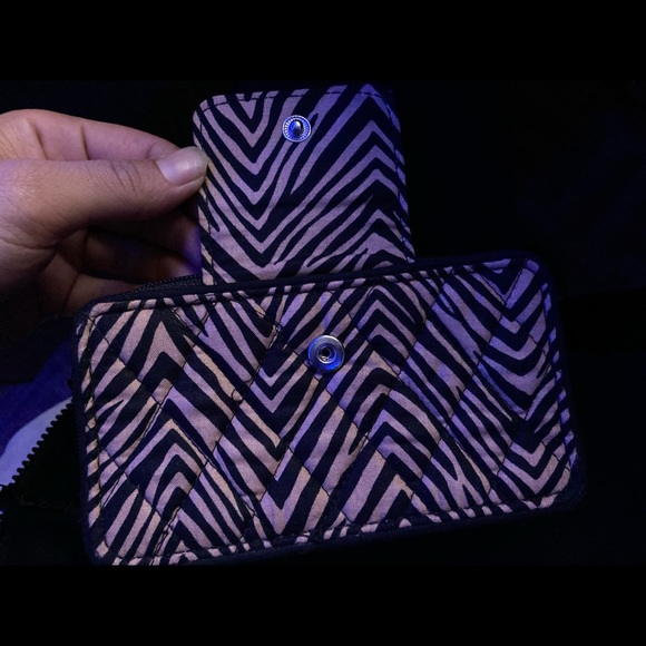 Vera bradley wallet - Picture 2 of 5